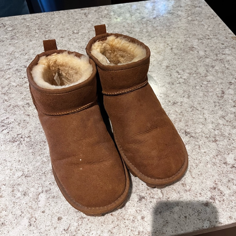 Eddie Bauer Used size 9